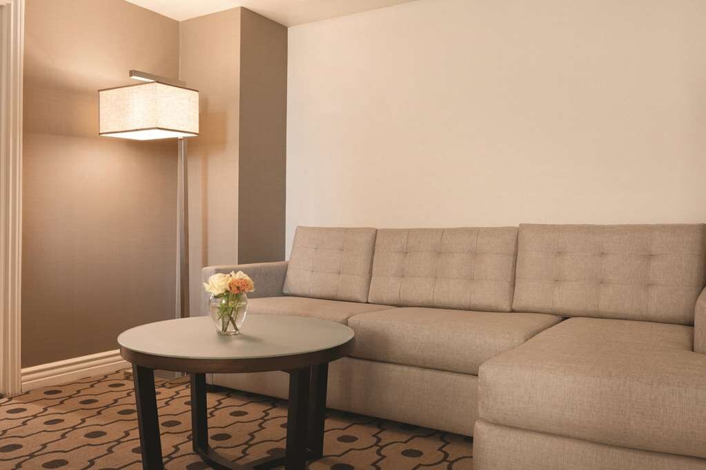 Hotel photo 22 of Hilton Los Angeles / San Gabriel.