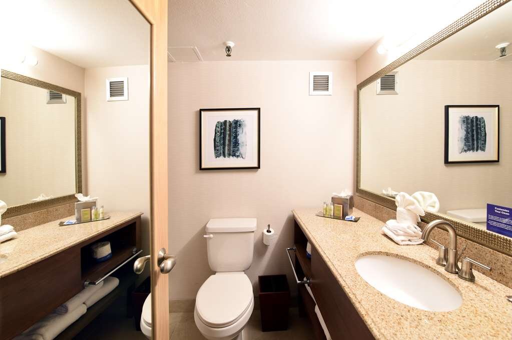 Hotel photo 15 of DoubleTree by Hilton Hotel Tucson - Reid Park.