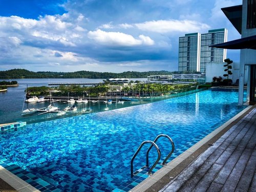 Highly recommended - Review of Pinetree Marina Resort, Iskandar Puteri ...