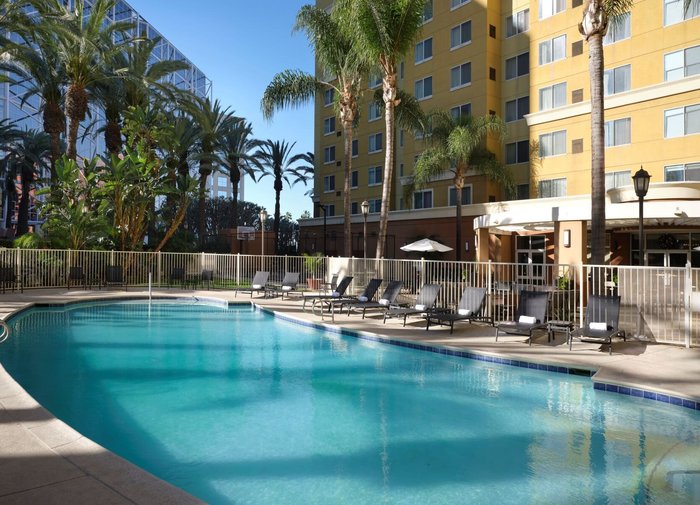 Residence Inn Anaheim Resort Area/Garden Grove Pool: Pictures & Reviews ...