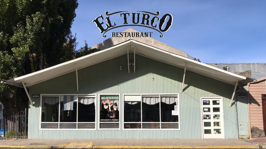Desde 1989, un clásico de la gastronomía fueguina.
Platos caseros, en un entorno familiar.