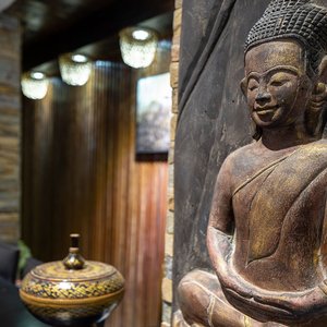 Budha Statute
