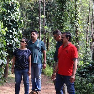 madikeri tourist places golden temple