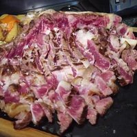 Presentación chuletón de ternera añoja en su punto