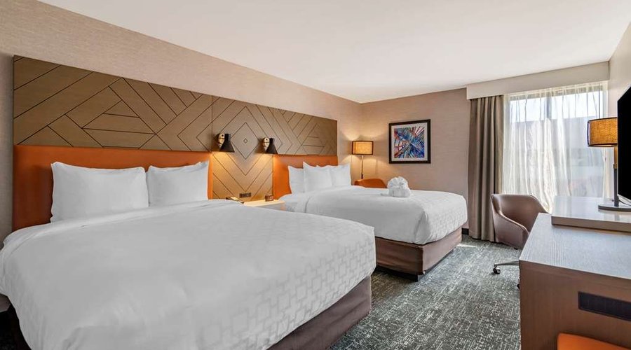 Guest room