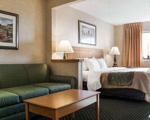 Room & Suite