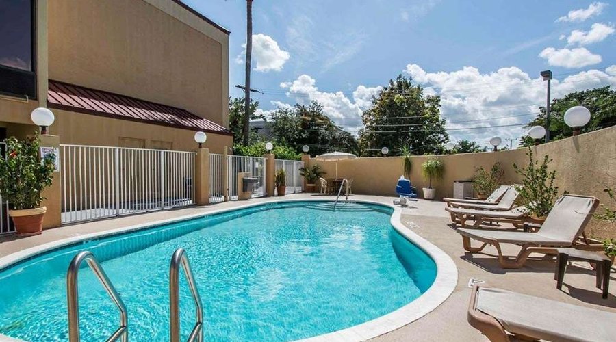 Relax on the sundeck