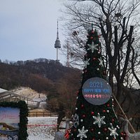 Hanyangdoseong Historic Site Museum in winter