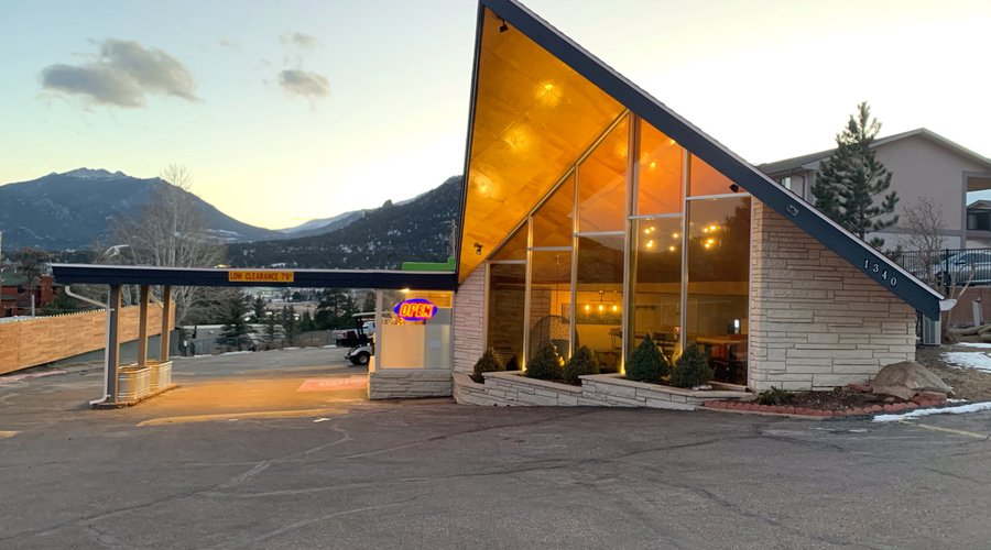 Front Entrance daytime, mountains in background
