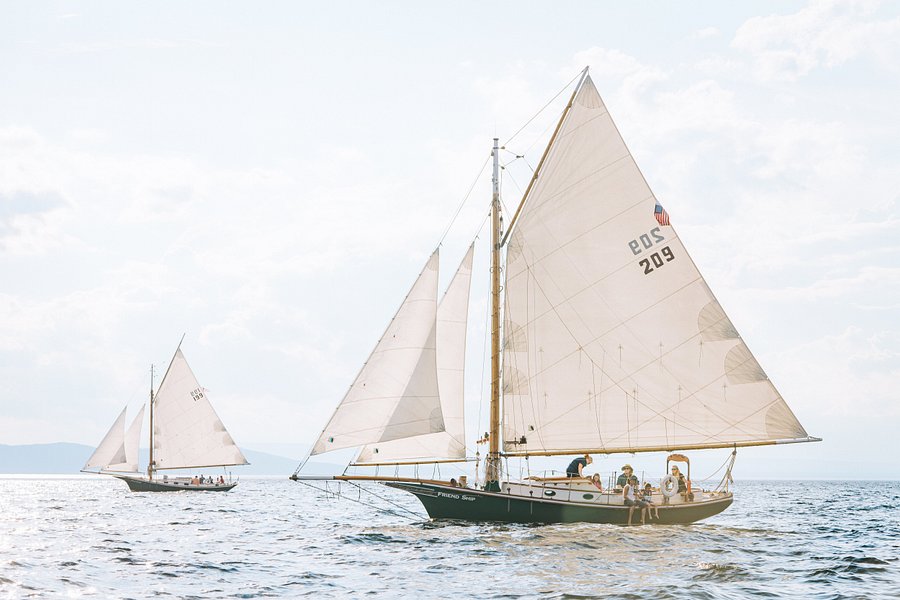 lake champlain sailboat cruises