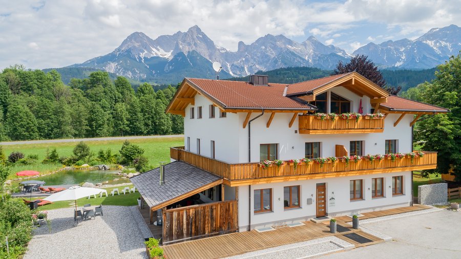 GÄSTEHAUS OSTERTHOR (Saalfelden am Steinernen Meer