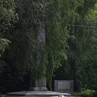 Памятник погибшим воинам-переславцам