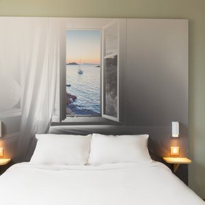 B&B Hôtel Marseille Aéroport Saint-Victoret in Saint-Victoret, image may contain: Furniture, Cushion, Home Decor, Bedroom