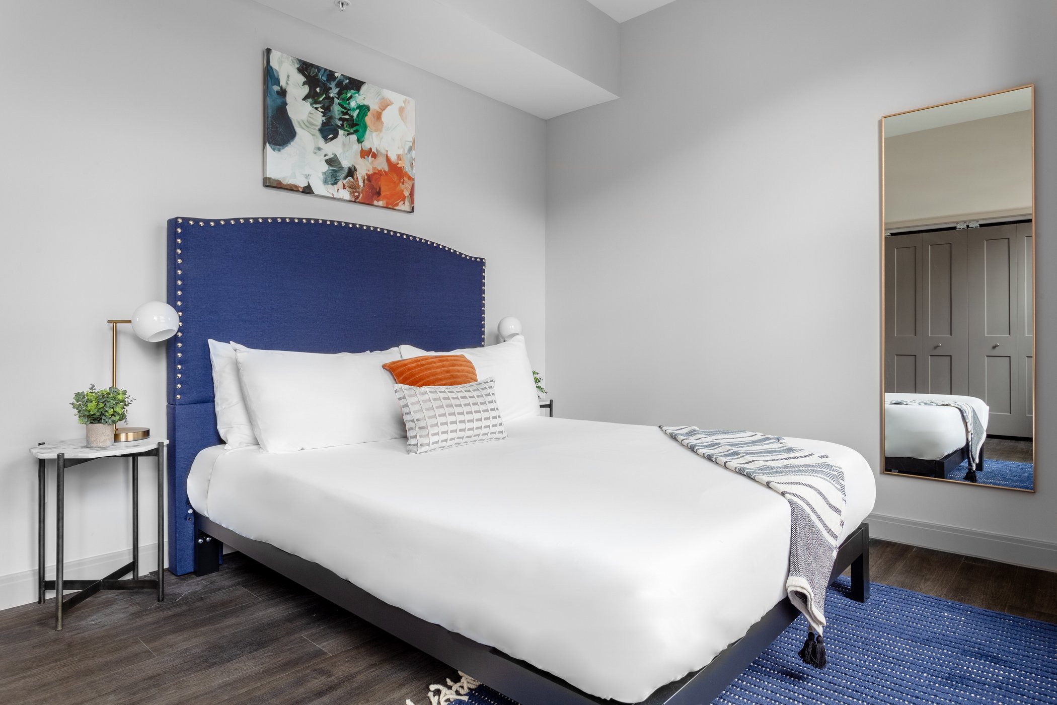 The Guild Downtown - Vine St Cincinnati by null