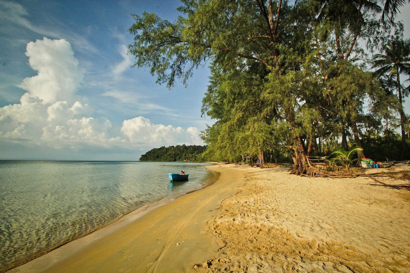 Lonely Beach - Updated 2024 Prices & Lodge Reviews (koh Rong, Cambodia)