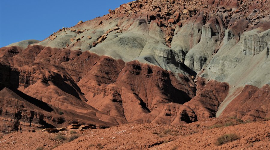 All'interno del Parco nazionale di Capitol Reef - Utah - USA. Cliccare sulla foto per vederla come scattata.