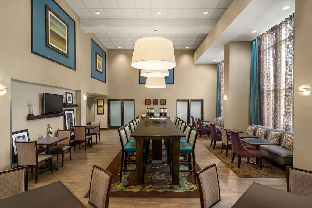 Hotel photo 8 of Hampton Inn & Suites Bluffton-Sun City.