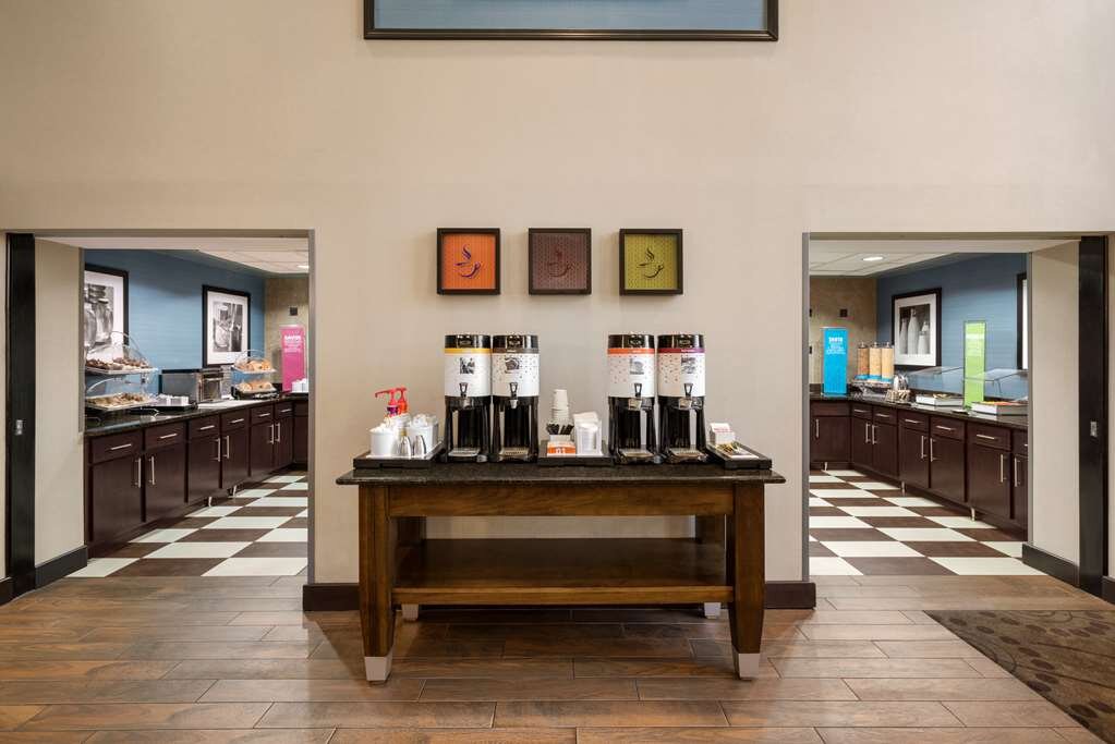 Hotel photo 7 of Hampton Inn & Suites Bluffton-Sun City.