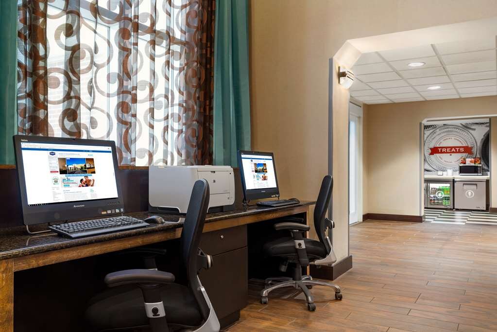 Hotel photo 1 of Hampton Inn & Suites Bluffton-Sun City.