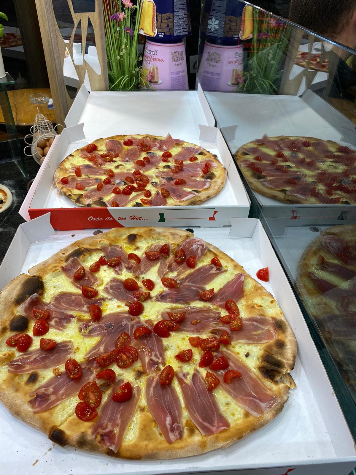 Amore pizza sales