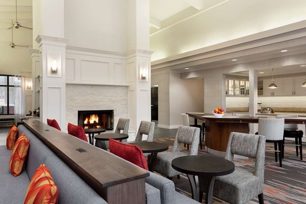 Hotel photo 2 of Homewood Suites by Hilton North Dallas-Plano.