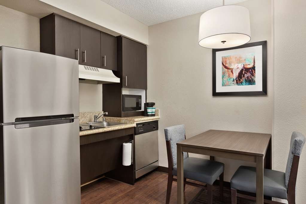 Hotel photo 56 of Homewood Suites by Hilton North Dallas-Plano.