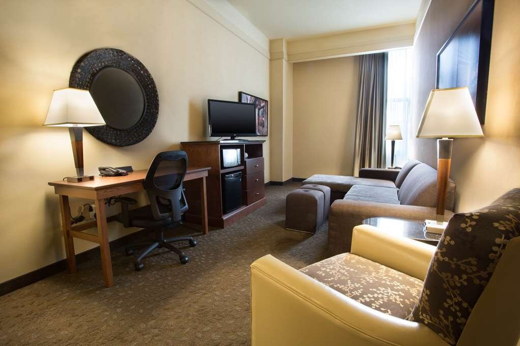 Hotel photo 13 of Drury Plaza Hotel New Orleans.