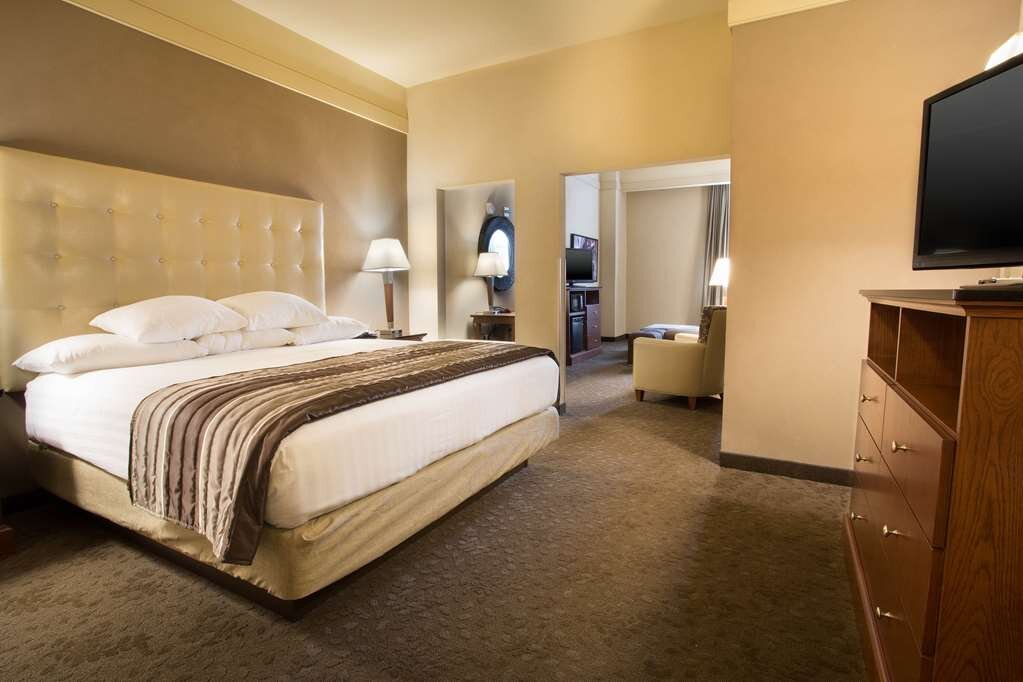 Hotel photo 15 of Drury Plaza Hotel New Orleans.
