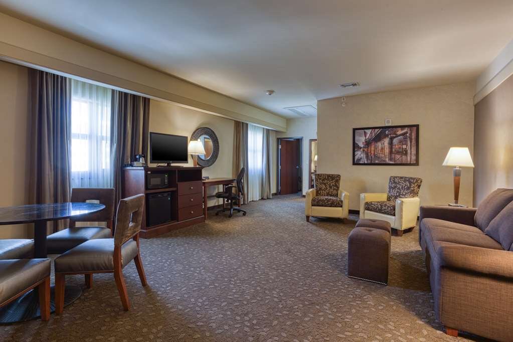 Hotel photo 17 of Drury Plaza Hotel New Orleans.