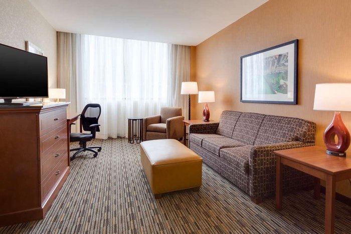 DRURY PLAZA HOTEL ST. LOUIS AT THE ARCH $140 ($̶2̶2̶1̶) - Updated 2023 ...