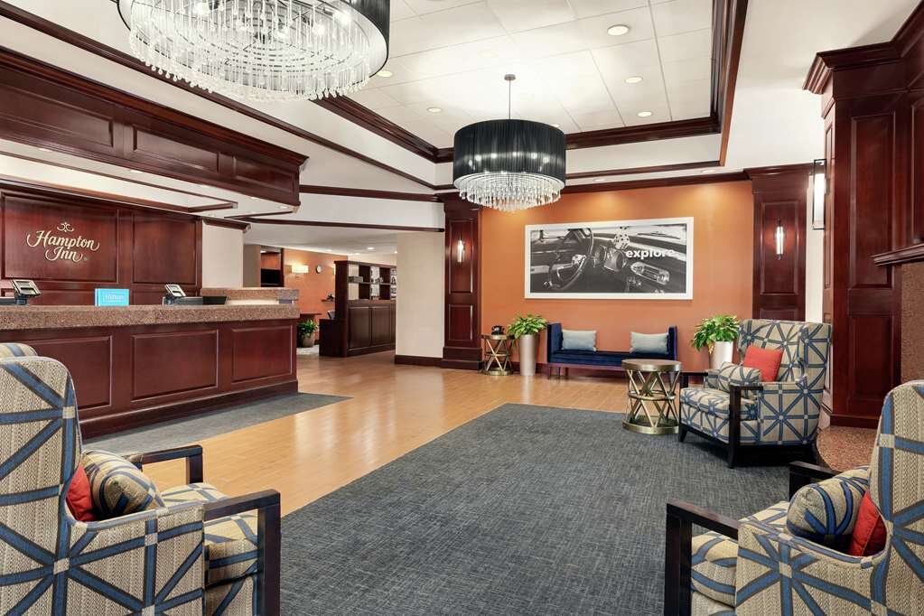 Hotel photo 1 of Hampton Inn Dulles-Cascades.