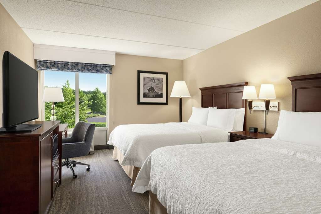 Hotel photo 32 of Hampton Inn Dulles-Cascades.