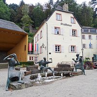 Le Badigeonneur, Le Musicien, Le Fou