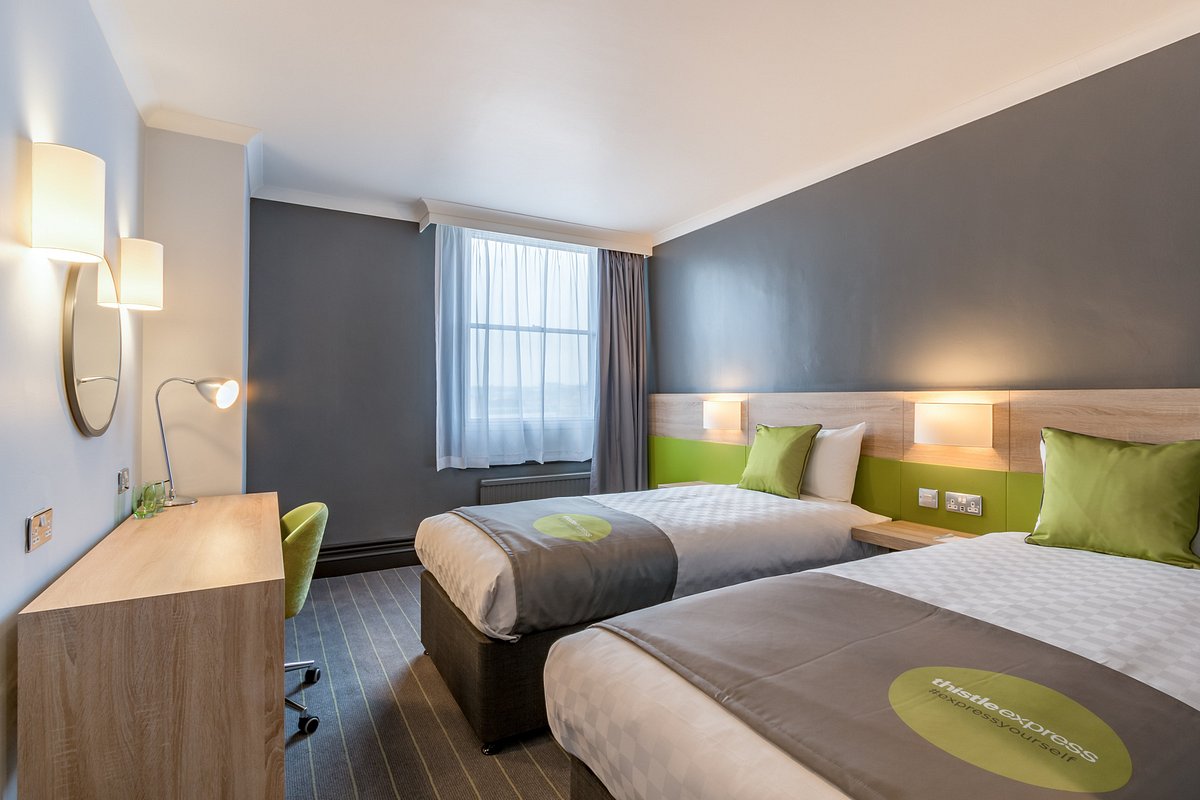 Thistle Express London Luton Rooms: Pictures & Reviews - Tripadvisor