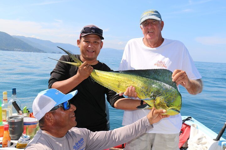 Inshore　Puerto　in　2023　Adventure　Vallarta　Private　Snacks　Fishing　with