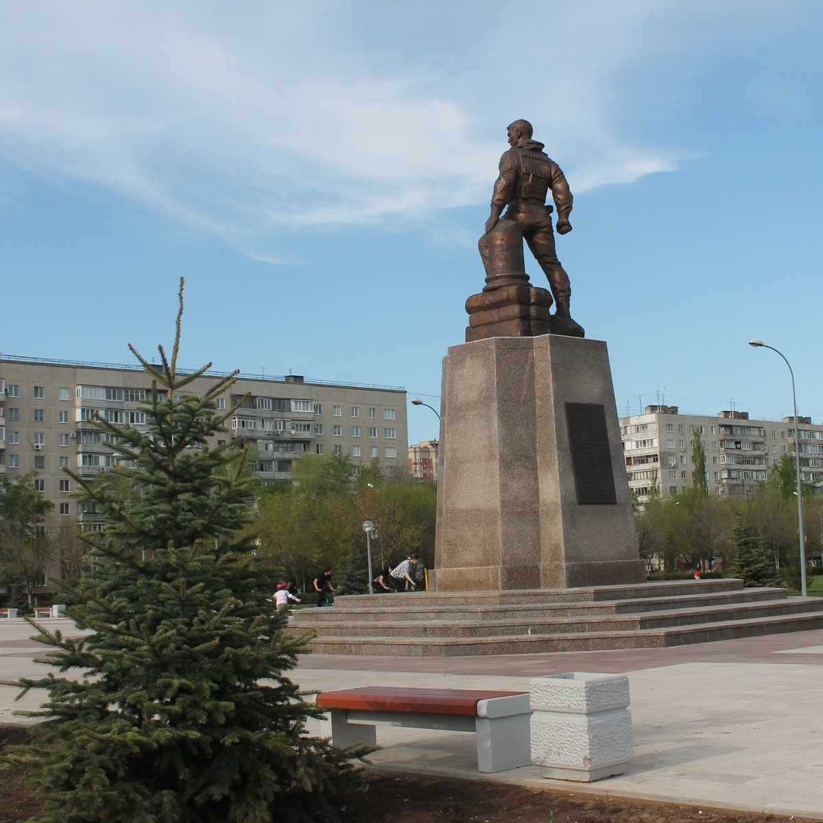 Ленина оренбургская область. Памятник Прохоренко в Оренбурге. Оренбург 2022 год фото памятники. Orenburg Sightseeing.