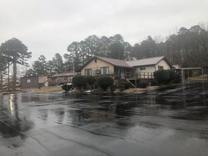 Big Spring Road Motel in Van Buren