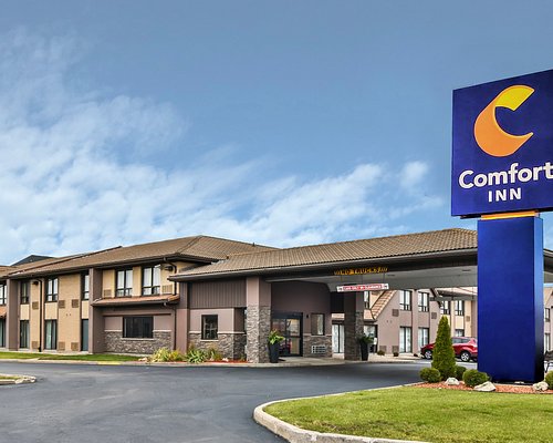 Comfort Inn and Suites Ambassador Bridge - UPDATED 2024 Prices, Reviews &  Photos (Windsor, Ontario) - Hotel - Tripadvisor