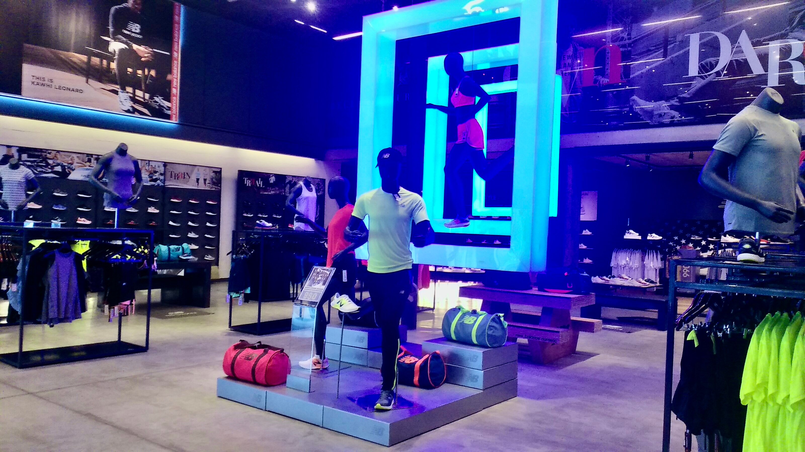 New Balance Store Martinez Lo que se debe saber antes de viajar Tripadvisor