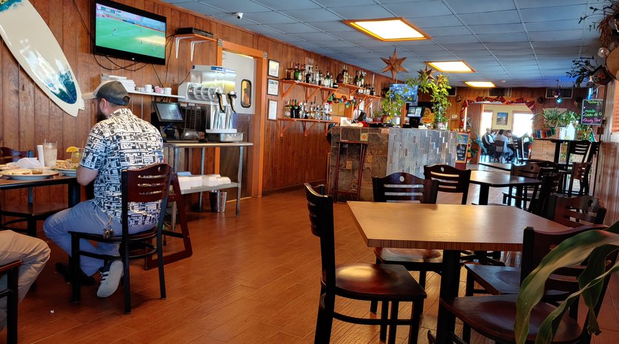 El Habanero Bar and Grill