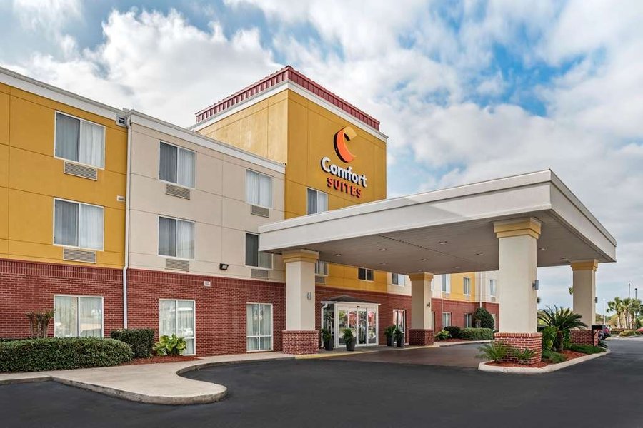 COMFORT SUITES FOLEY - Updated 2021 Prices, Hotel Reviews, and Photos ...