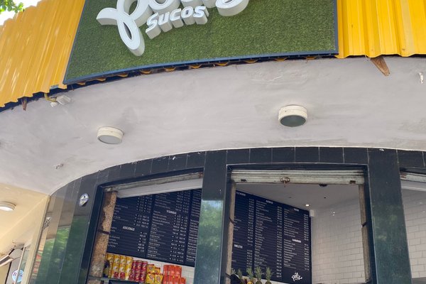 SUPER SUCOS, Rio de Janeiro - Centro - Restaurant Reviews, Photos & Phone  Number - Tripadvisor