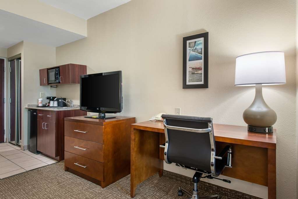 Comfort Inn & Suites of Tavares Rooms: Pictures & Reviews - Tripadvisor