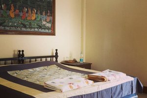 Room & Suite