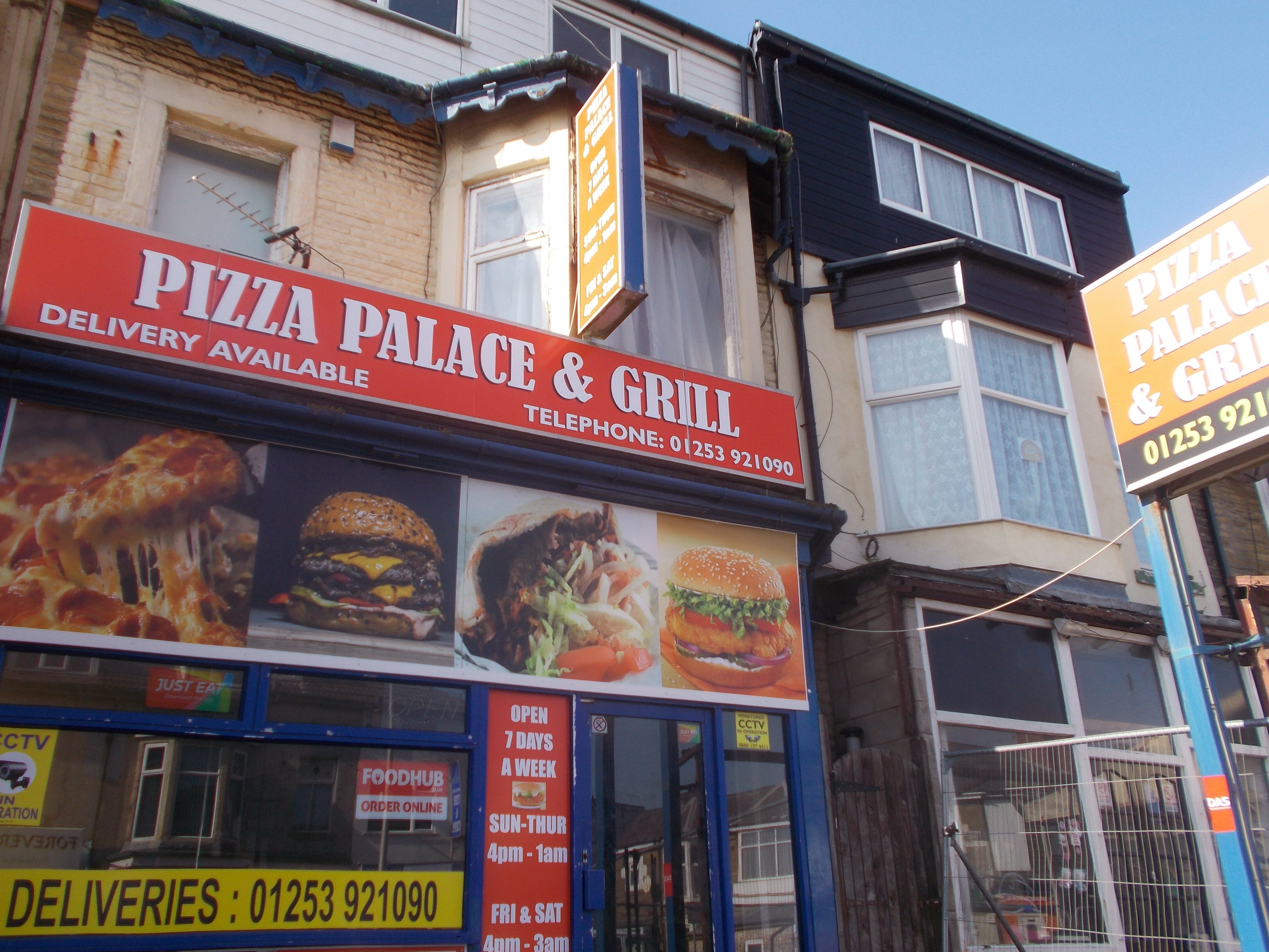 Pizza palace just eat shop