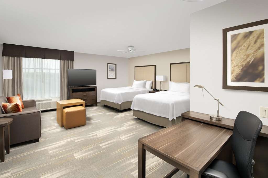 Hotel photo 6 of Homewood Suites by Hilton Kansas City Speedway.