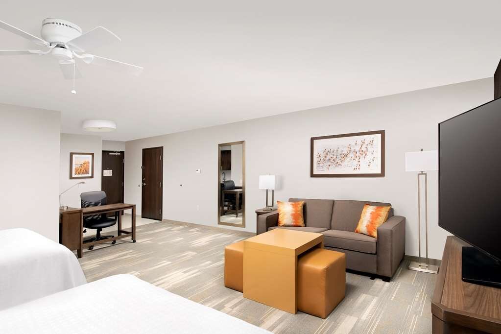 Hotel photo 16 of Homewood Suites by Hilton Kansas City Speedway.