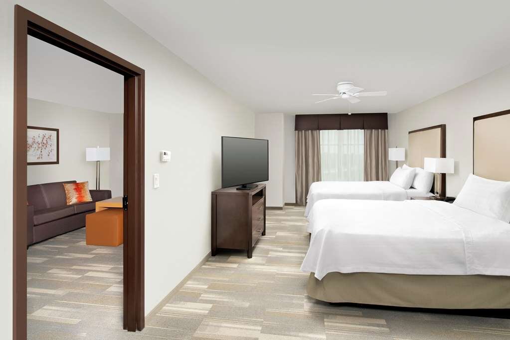 Hotel photo 3 of Homewood Suites by Hilton Kansas City Speedway.