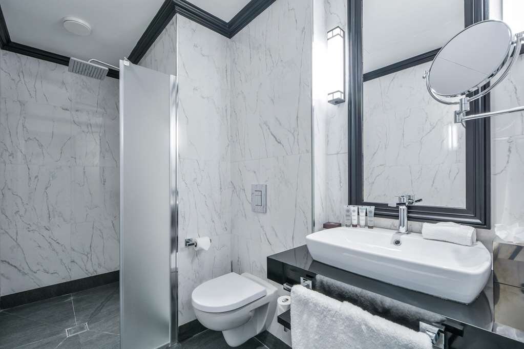 Hotel photo 98 of Maison Astor Paris, Curio Collection by Hilton.