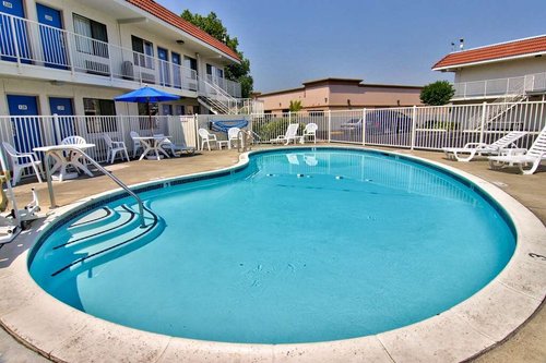 MOTEL 6 SACRAMENTO WEST (West Sacramento, CA): opiniones y precios